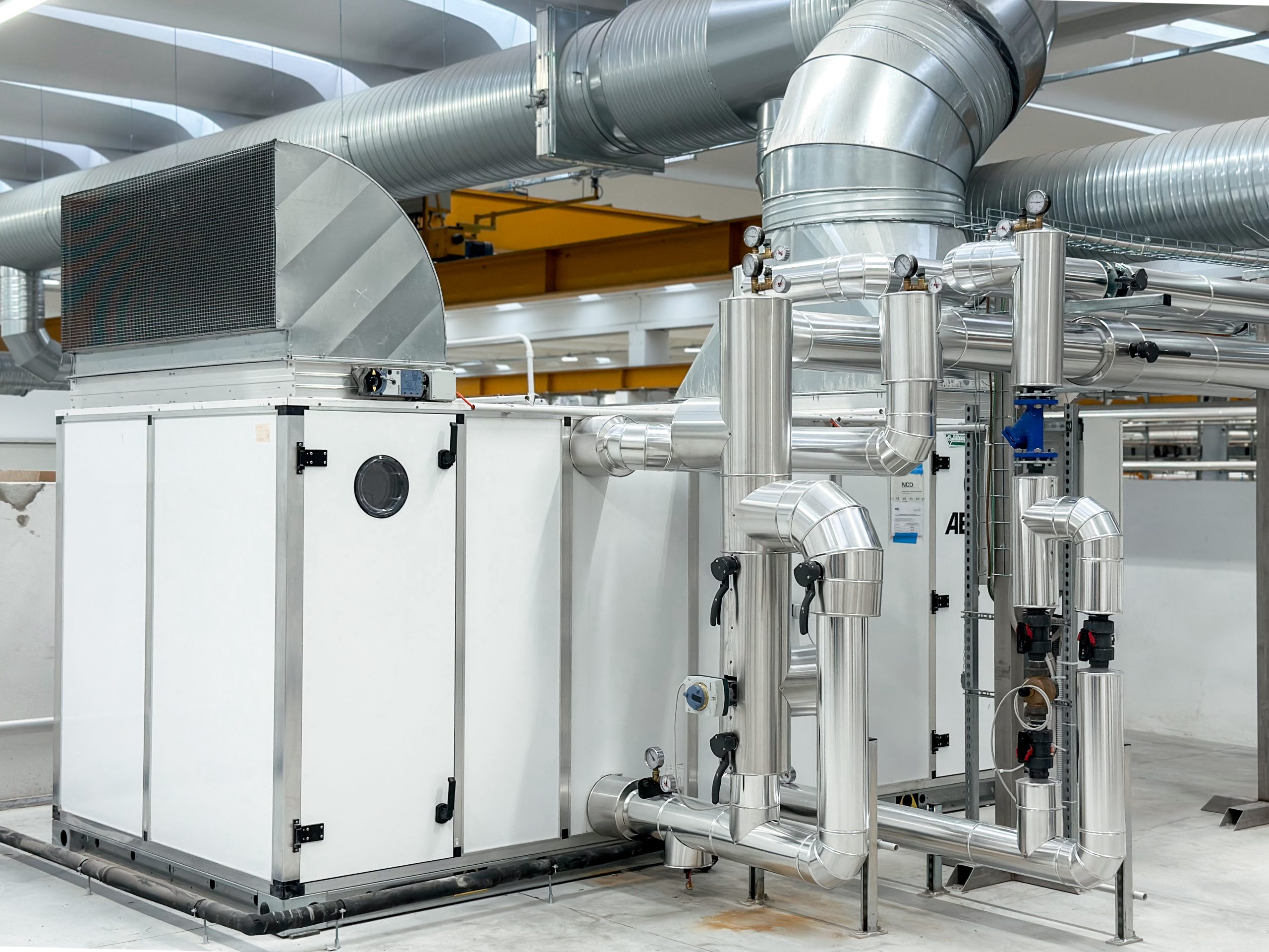 INDUSTRIALE CLIMATIZZAZIONE GRANDI SUPERFICI 1